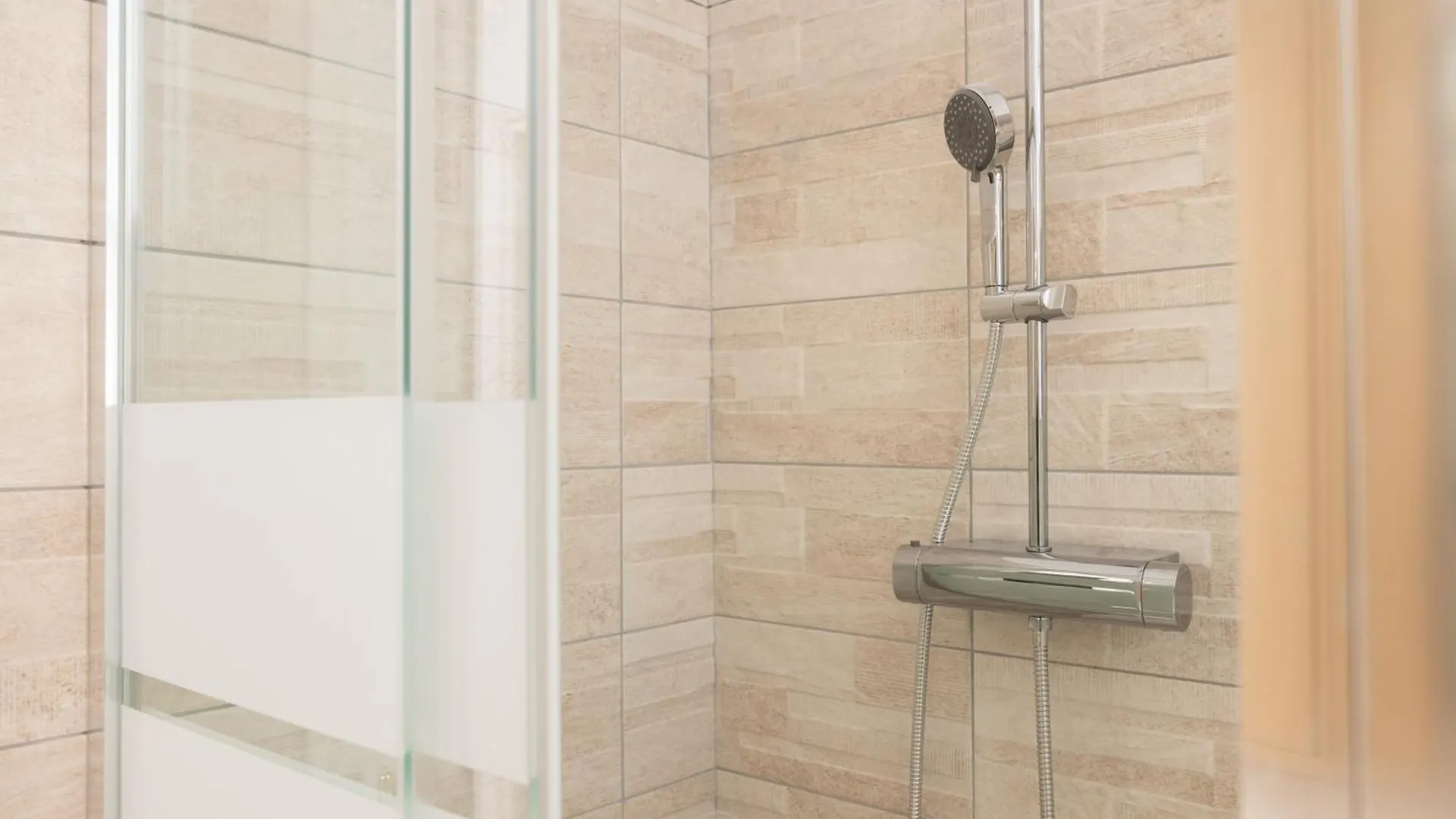 Appartamento Val Favara - Roma Gemelli Apartmán Řím
