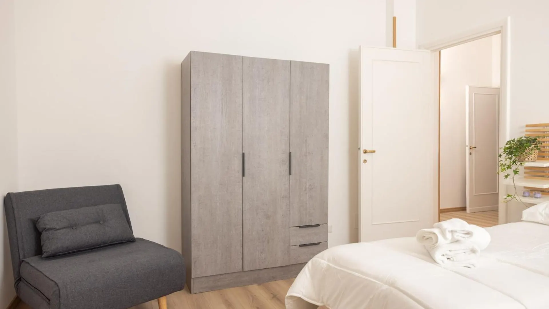 Appartamento Val Favara - Roma Gemelli Apartment